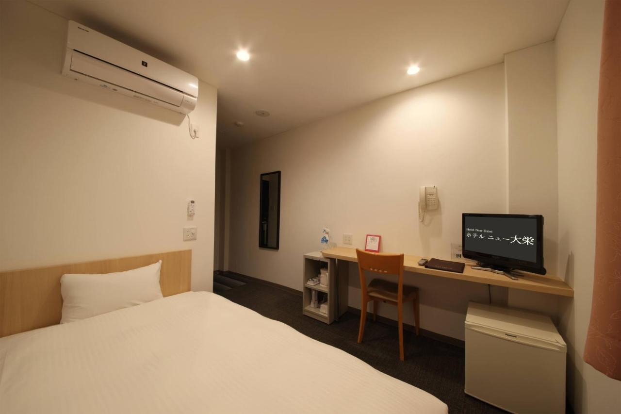 Business Hotel New Daiei Ашикага Екстериор снимка